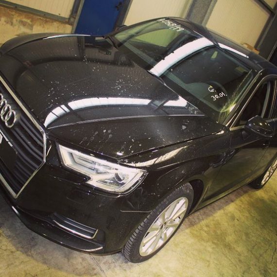 negru Piese Auto OEM Audi VW Volkswagen Craiova