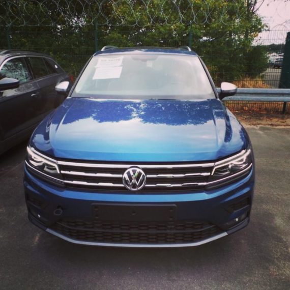 albastru metalizat Piese Auto OEM Audi VW Volkswagen Craiova