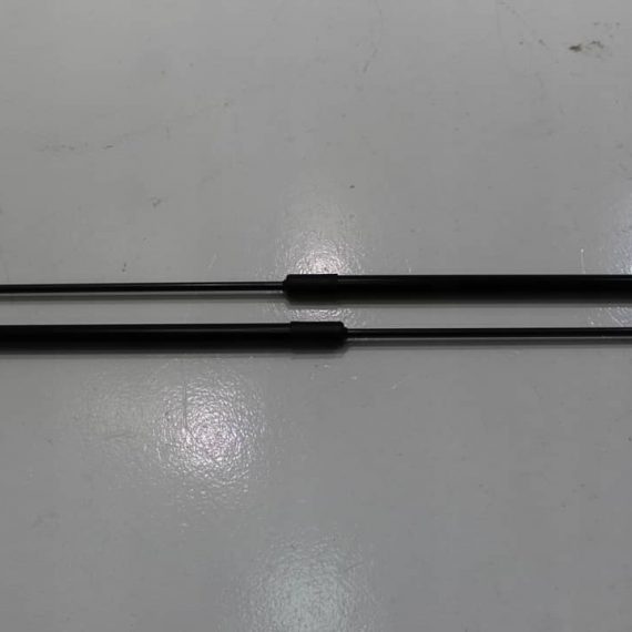 VW Touareg lll Telescoape capota