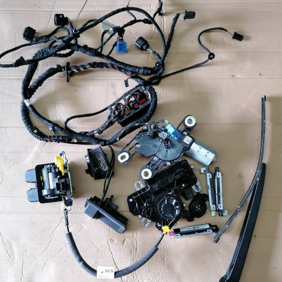 VW Touareg lll Mecanism hayon Instalatie, stergator, motoras stergator, camera marsalier, amplificator antena, buzzer senzor parcare, broasca cu motoras si iluminare numar!