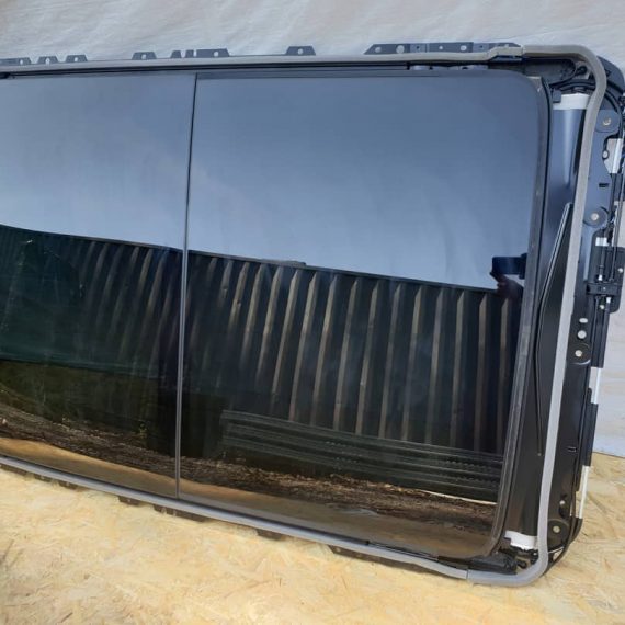 VW Touareg lll Panoramic complet