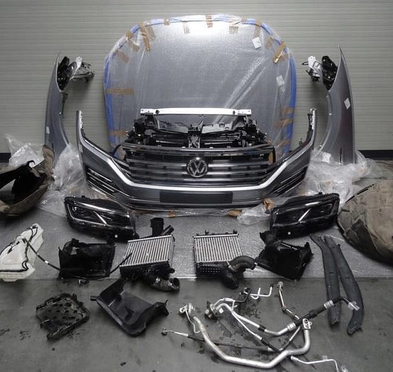 Fata completa VW TOUAREG III 2018 GRI 3.0 TDI V6