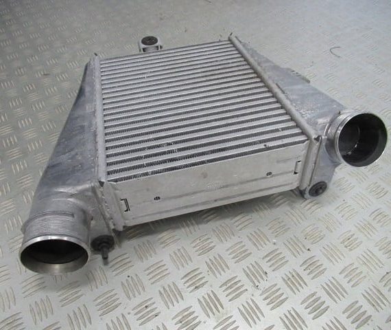 Audi A8 4N 2018 Intercooler 3.0 Tdi