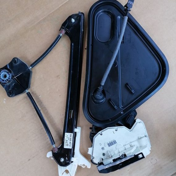 VW Golf Vll Broasca stanga spate si macara geam