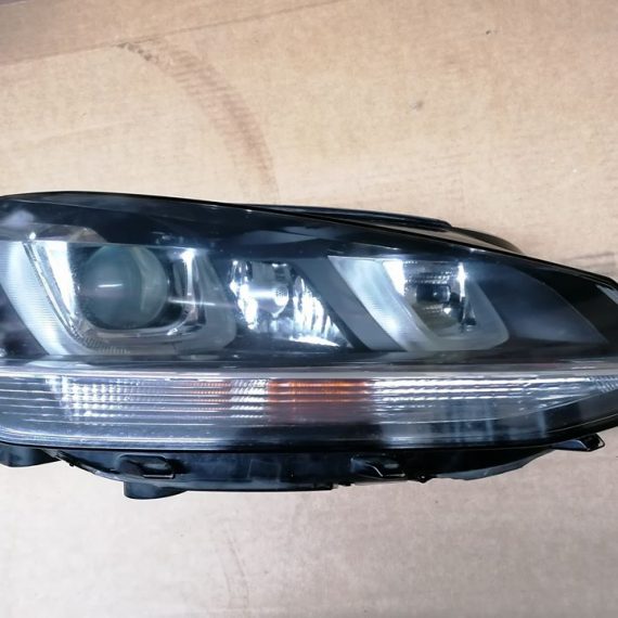 VW Golf Vll Far dreapta xenon-led