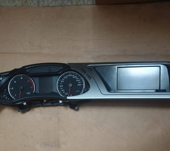 Audi A4 2009-2012 Ceasuri bord+navigatie