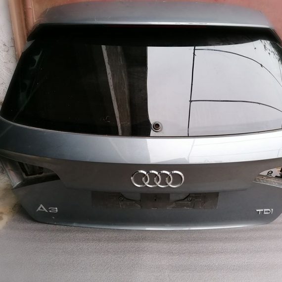 Audi A3 8V Hayon HB