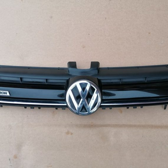 VW Golf Vll Bluemotion Grila radiator cu emblema