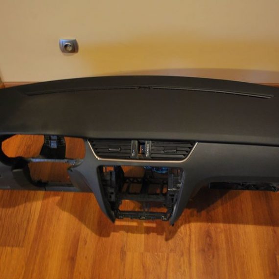Plansa bord Skoda Octavia III Scout 2018